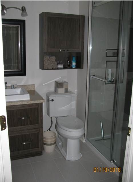 salle de bain au sous-sol après (renovation de salle de bain Lanaudière) - Plancher et Rénovation Castilloux